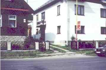 Eslovaquia Chata Štrba, Exterior